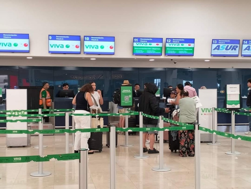 Cancelan 32 vuelos en aeropuerto de Mérida por la llegada del huracán