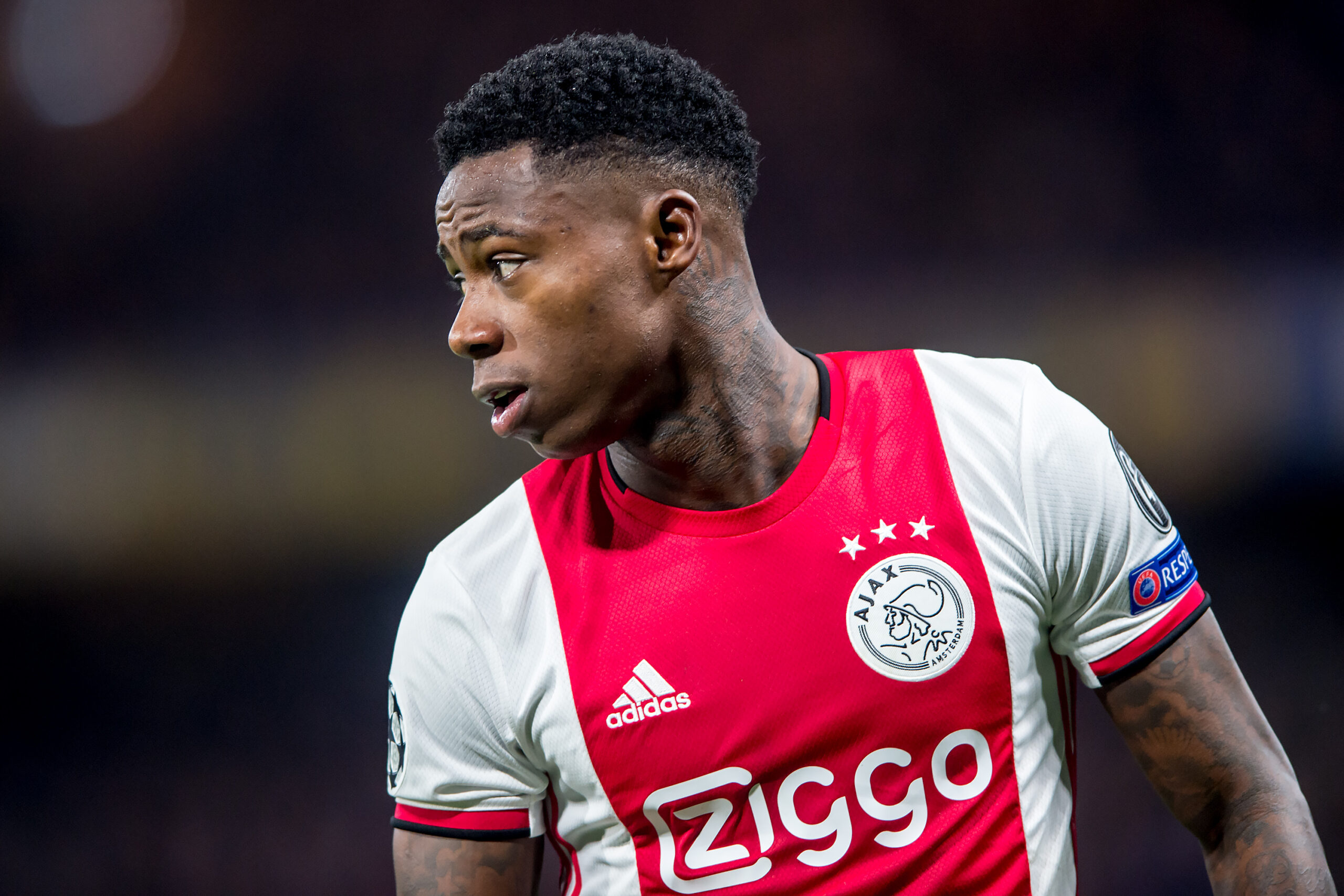 El jugador holandes, Quincy Promes, compañero de Edson Álvarez y Jorge Sánchez en el Ajax de la Eredivisie, fue procesado por traficar cocaína.