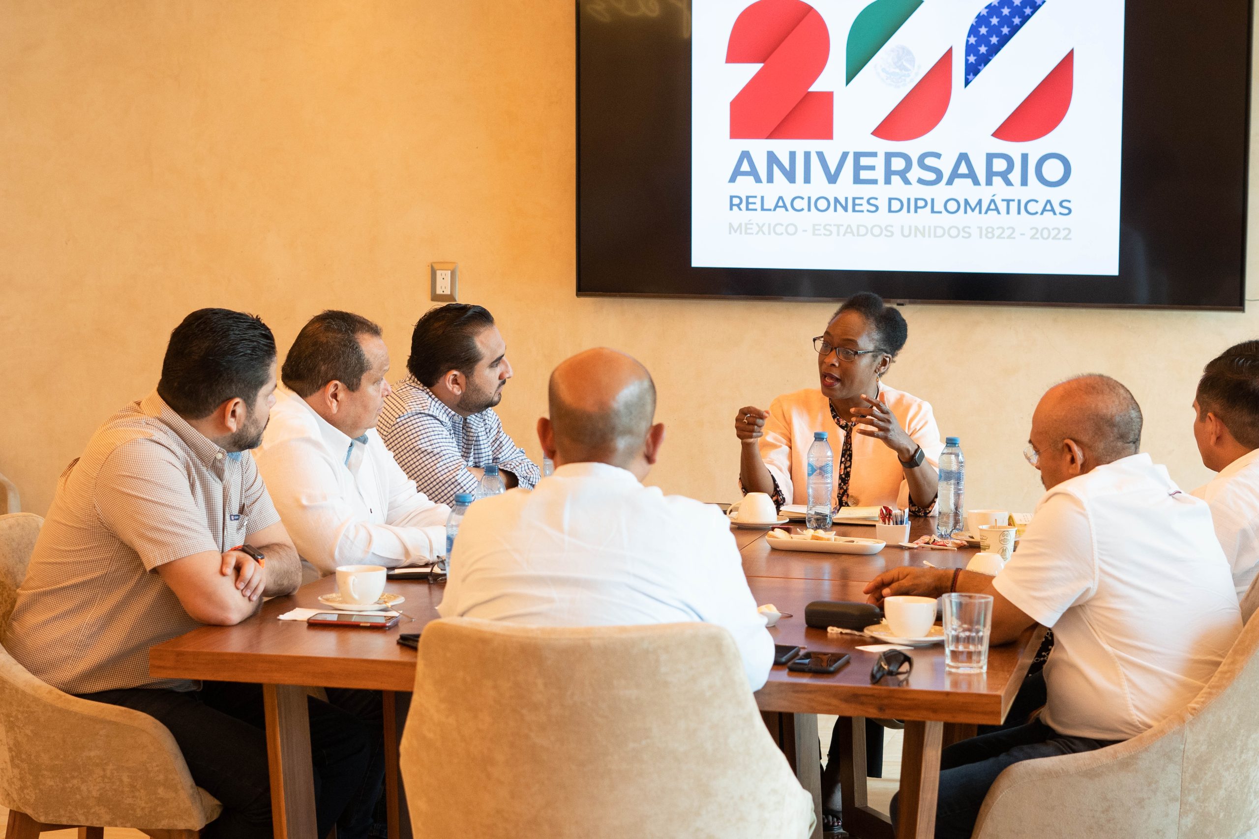 Consejo Empresarial de Valladolid se reúne con la Cónsul General de Estados Unidos en Mérida