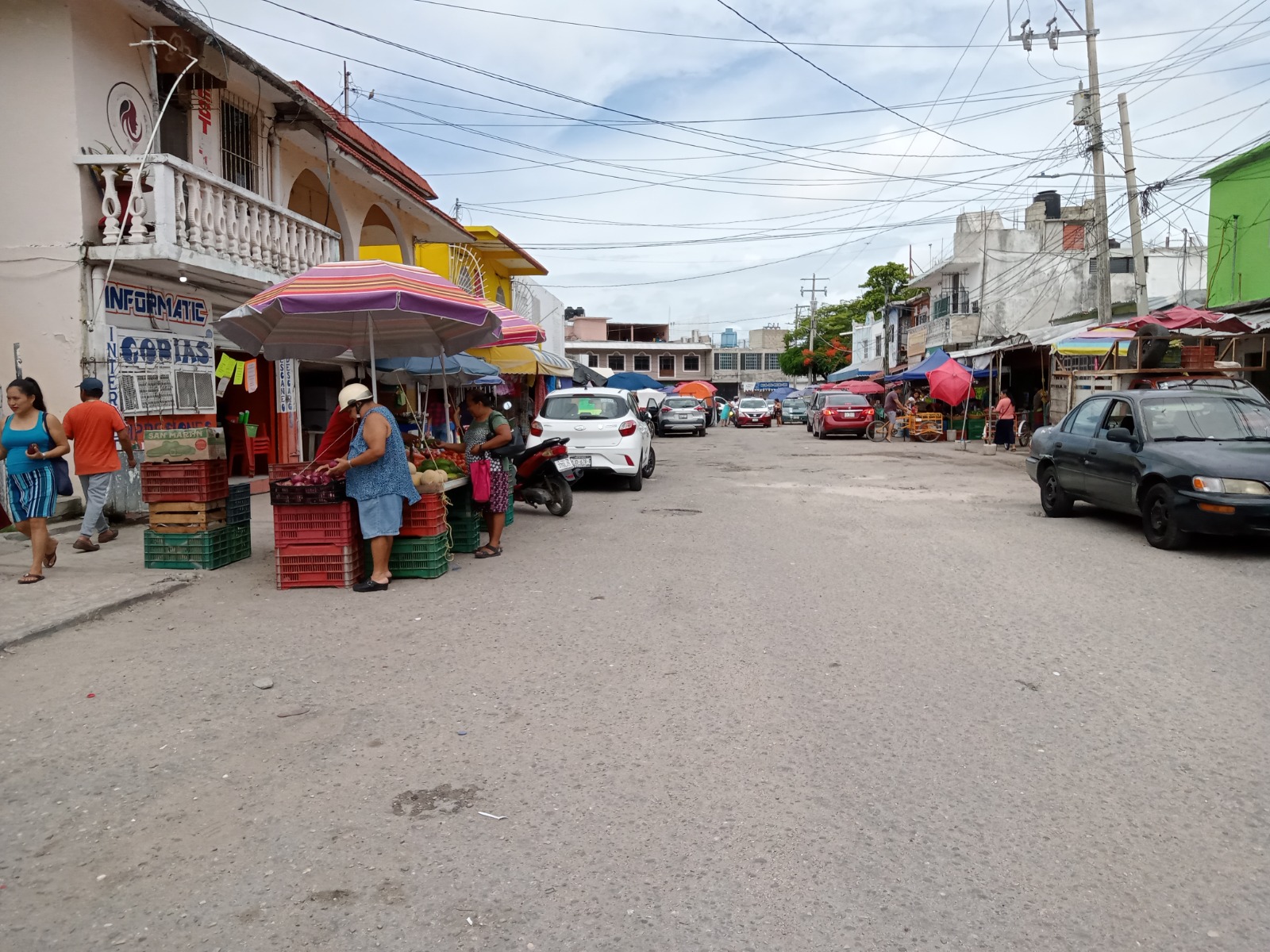 La inflación y falta de empleo afecta al sector comercio de Ciudad del Carmen