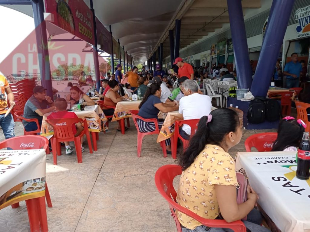 Locatarios de cocina del mercado