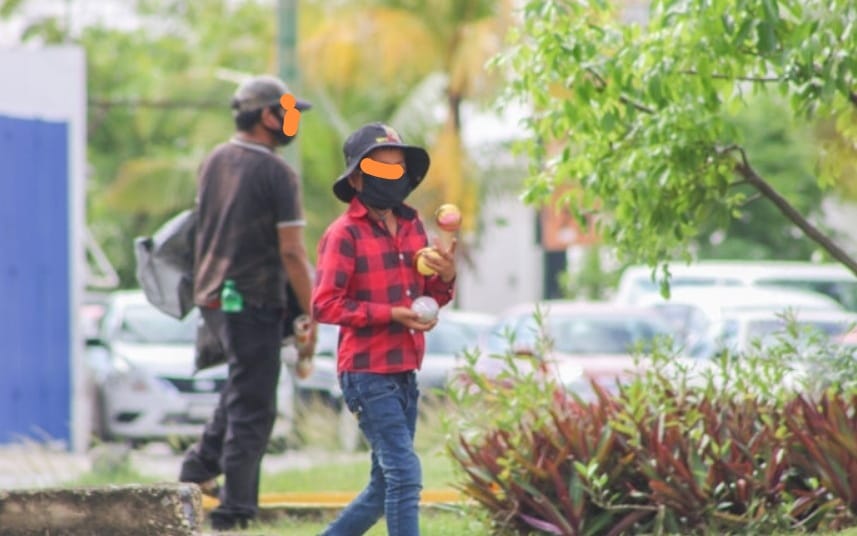 Menores chiapanecos víctimas de explotación laboral rescatados en Playa del Carmen