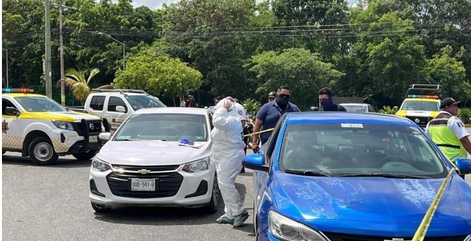 . Intento de ejecución afuera de una escuela le disparan a un hombre frente al colegio Dan Vinci de Cancún