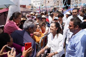 Sheinbaum asegura “Nosotros queremos seguir fortaleciendo a los pueblos de México”,