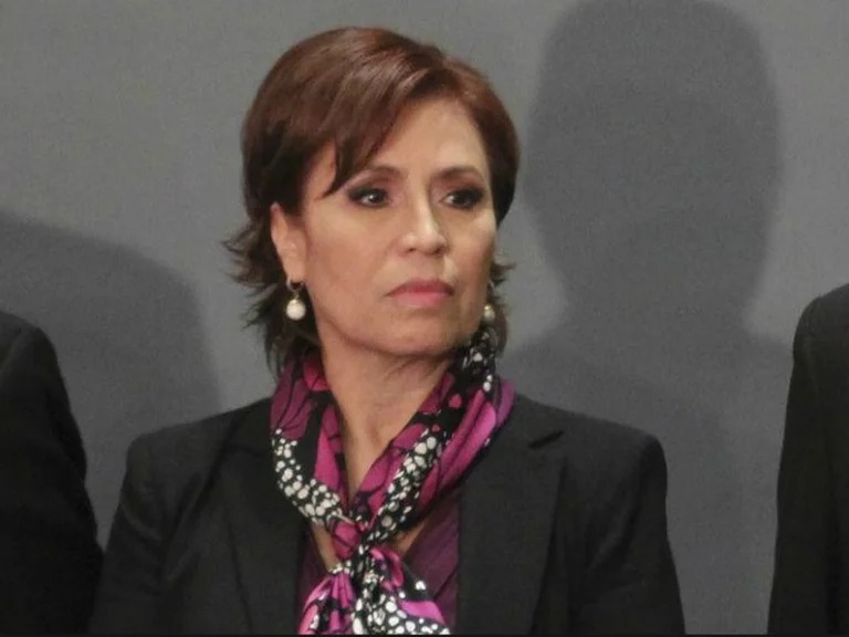 Rosario Robles presentará boiserie que dará a conocer desacuerdo con AMLO