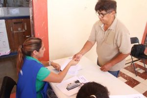 Becas Económicas apoyarán la compra de los útiles escolares