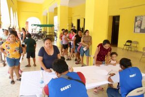 Beca económica de Segey apoya a estudiantes de primaria y de secundarias