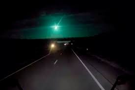 Levanta especulaciones sobre extraterrestres la bola de fuego verde captada en video en Louisisna.