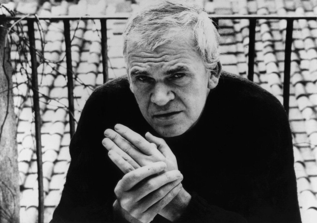 Milan Kundera murió en París, el célebre escritor checo tenía 94 años
