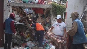 Antonio se ha dedicado los últimos años a vender pet y residuos domésticos.
