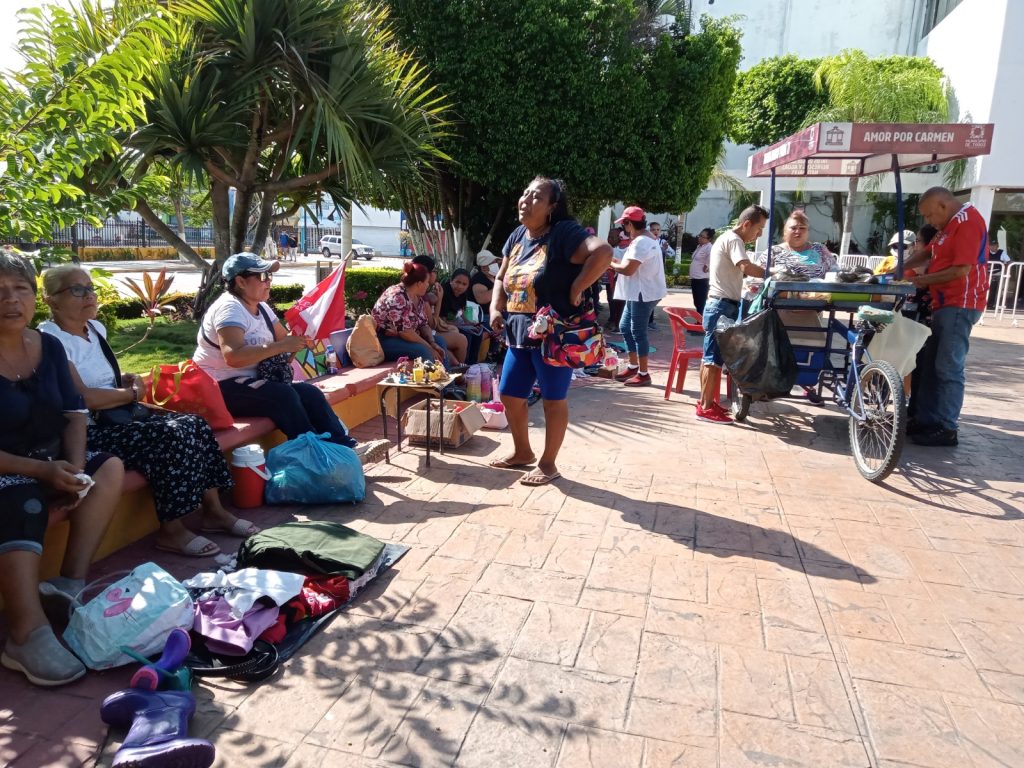 Depurarán padrón de bazaristas de Ciudad del Carmen