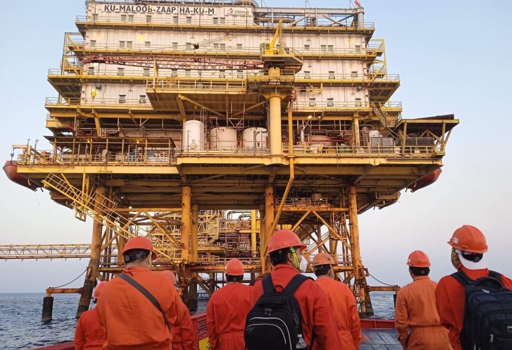 Disminución de contratos de perforación afecta a obreros carmelitas