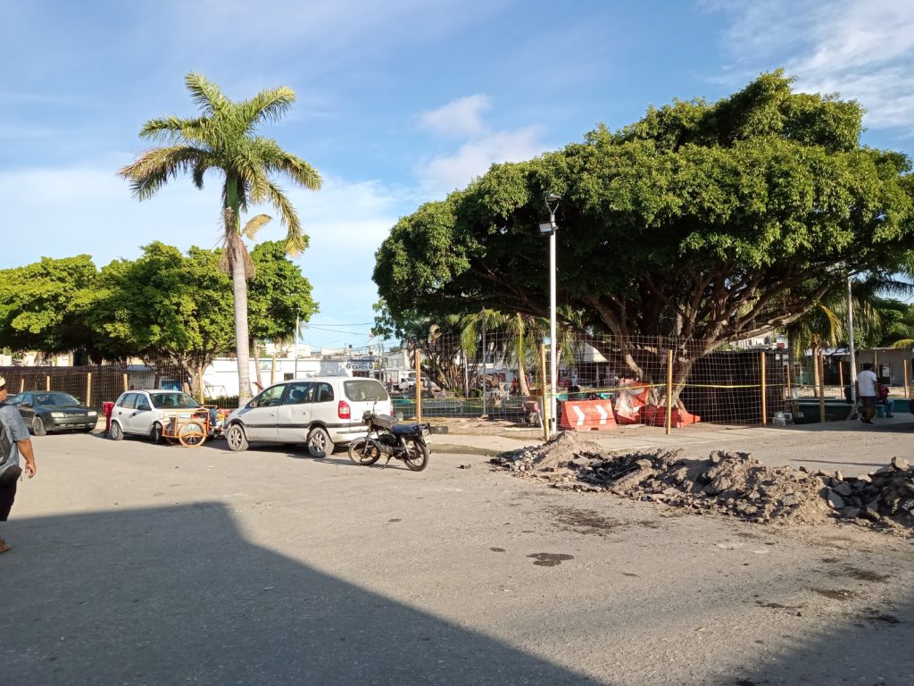 Se busca solucionar el desorden del comercio informal de Ciudad del Carmen