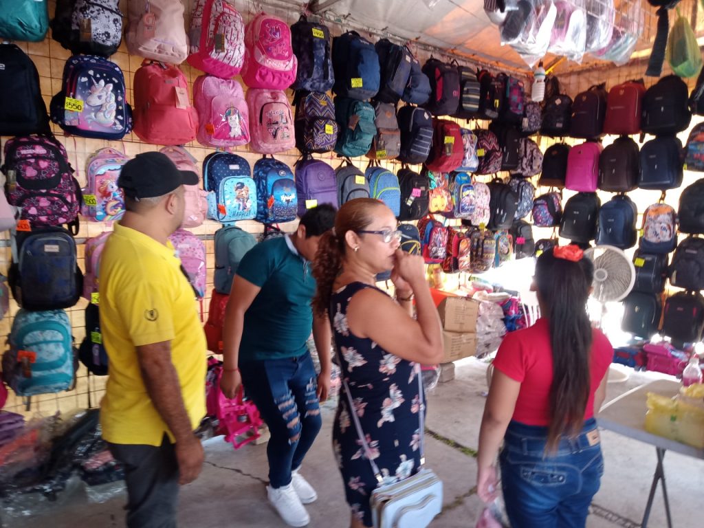 Inauguran Expo Regreso a Clases en Ciudad del Carmen