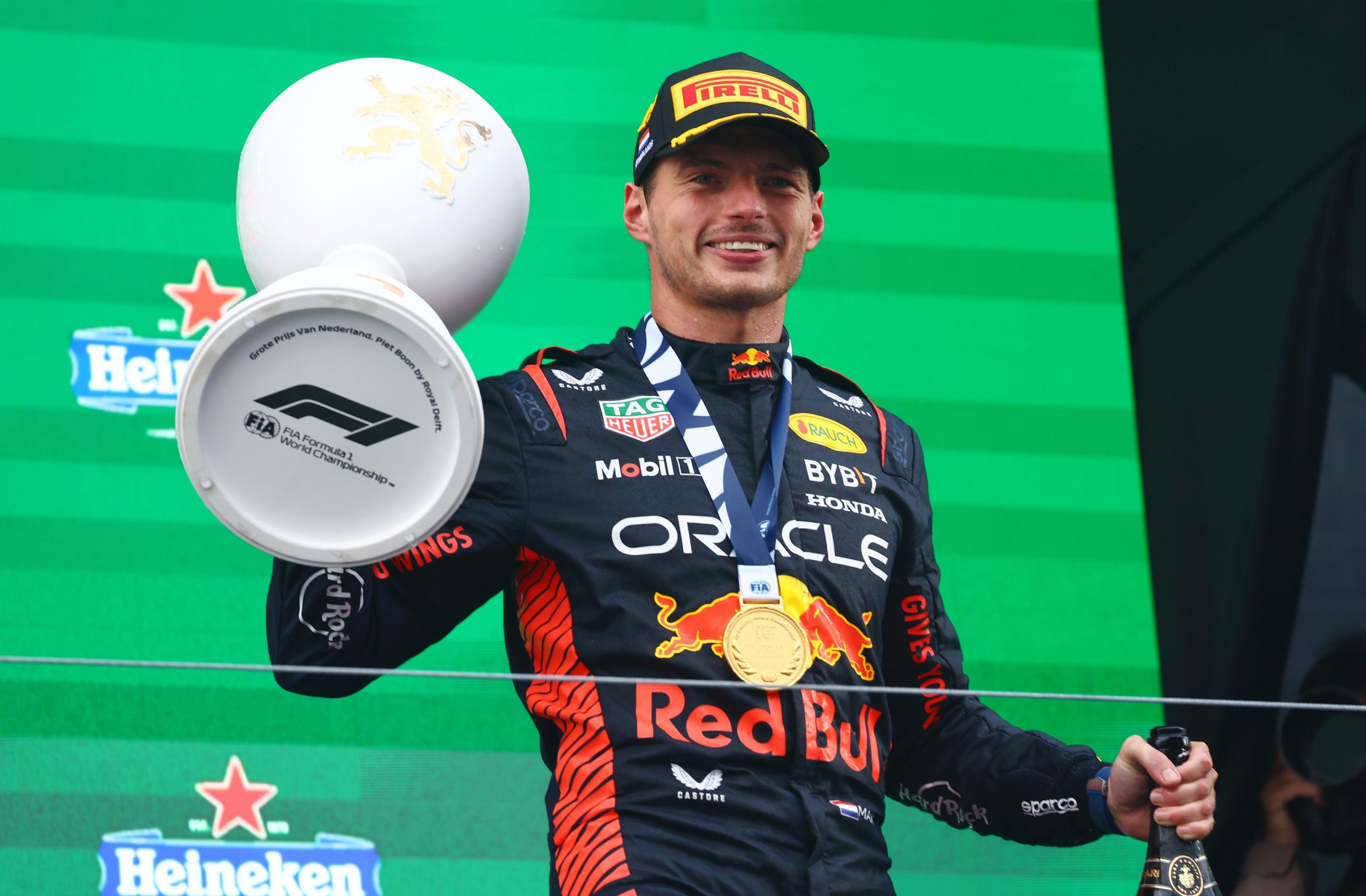 Verstappen gana Gran Premio de Países Bajos; ‘Checo’ Pérez finaliza en cuarto
