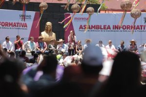 “Llevamos un año arriba en las encuestas” responde Sheinbaum a Ebrard