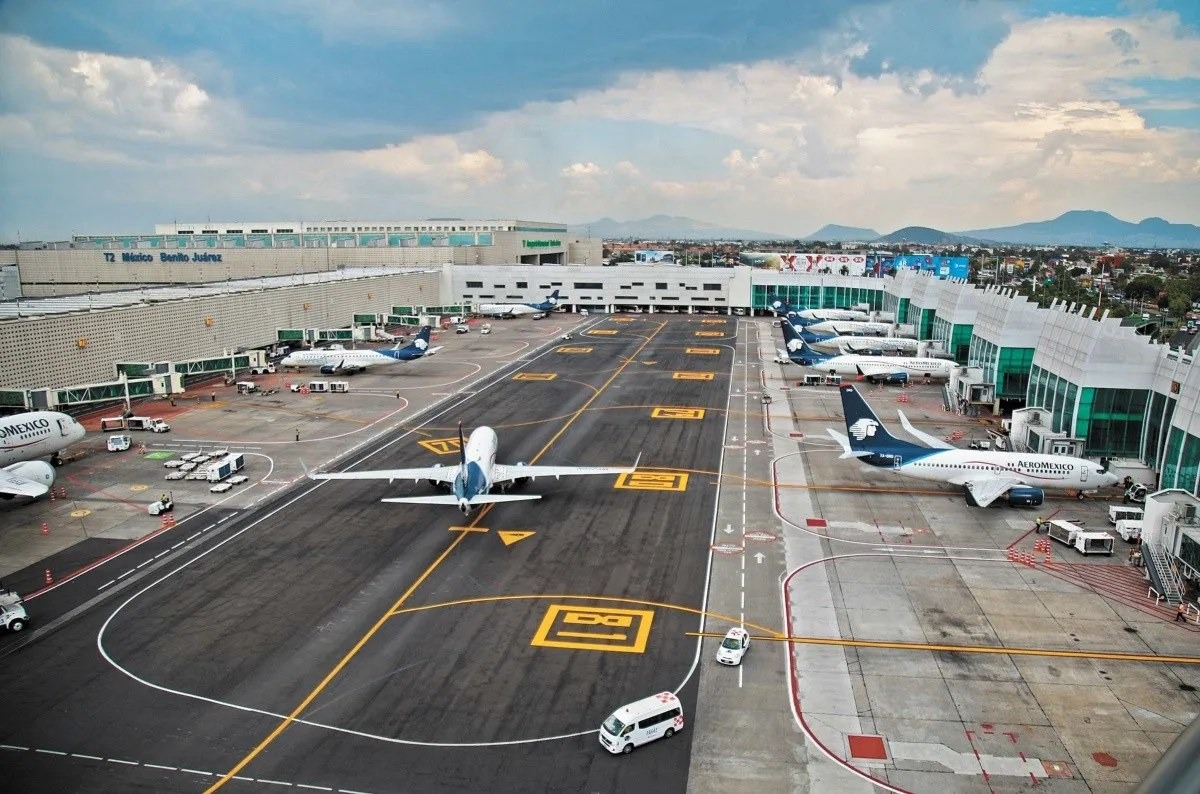 Reducción de vuelos en el AICM es criticada por IATA y CPAM