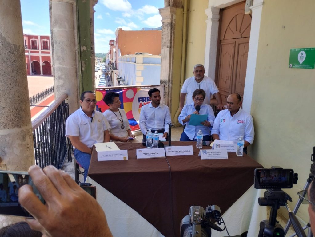 motivado frente en Campeche
