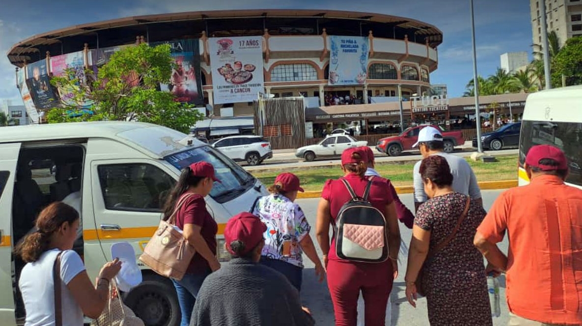 Claudia Sheinbaum que lleva dos promocionándose