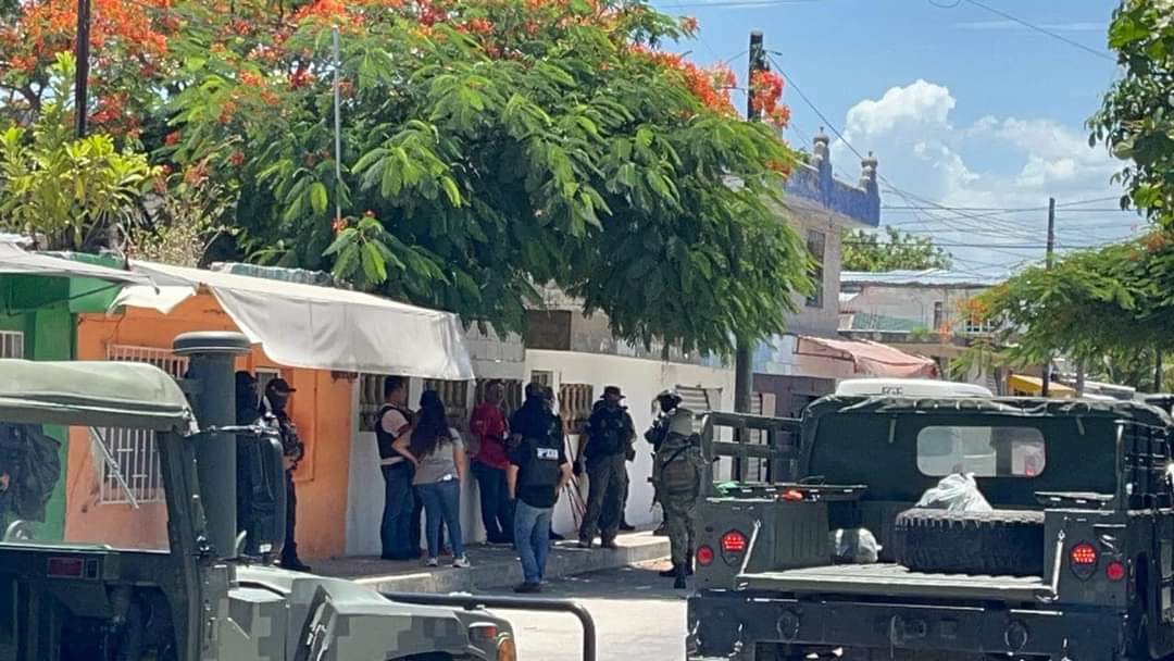 Catean casas en Cancún por posible trata de personas en la SM 66