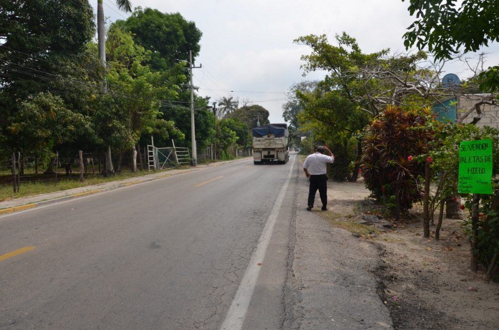 Piden a senadores y diputados federales que gestionen el presupuesto para el libramiento carretero de Atasta