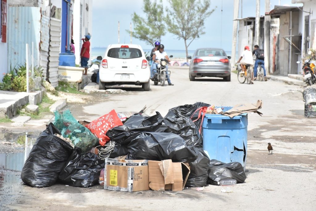 Más de un kilo de basura produce a diario un carmelita