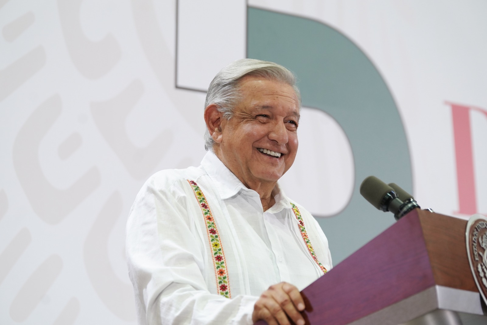 López Obrador reconoce contribución de Campeche a la economía nacional