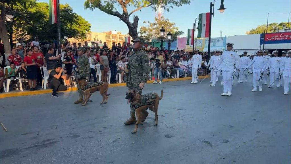 Poca participación en el desfile militar en Ciudad del Carmen