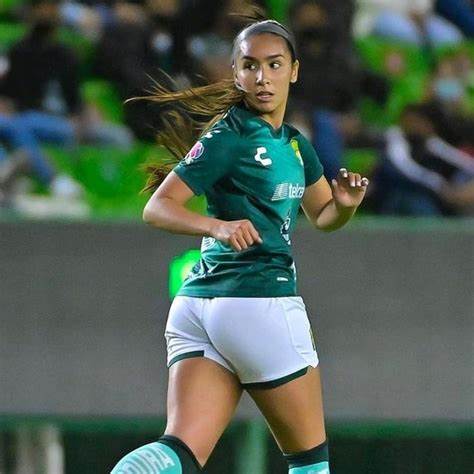 Ex jugadora de Liga Mx femenil triunfa como modelo, era jugadora del León
