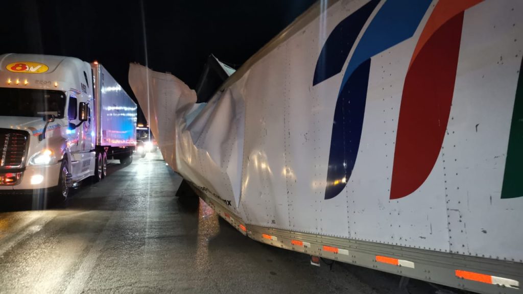 Restringirán el tráfico de vehículos pesados durante el día en Ciudad del Carmen