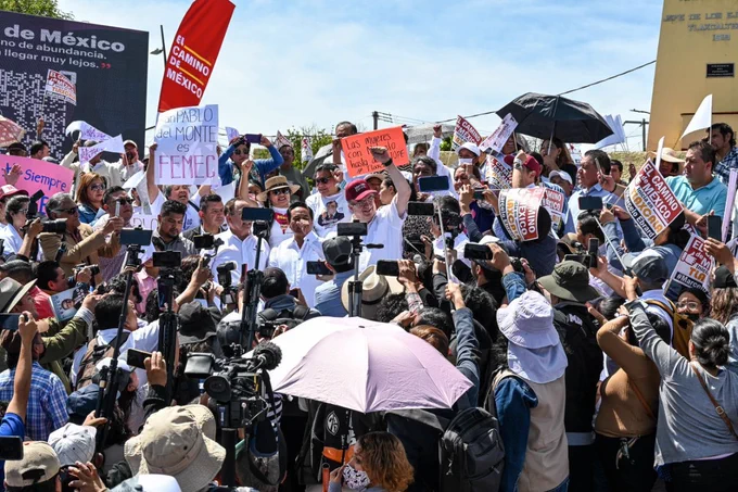 "El Camino de México" encabezado por Ebrard, llegó a Tlaxcala