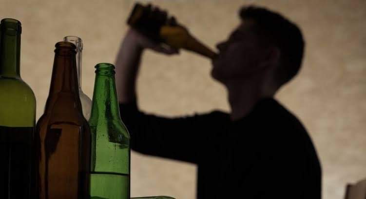 Menor de edad de Valladolid fallece luego de mezclar bebidas embriagantes