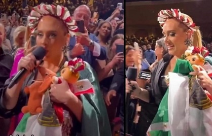 Adele celebra la Independencia de México en Las Vegas con un emotivo homenaje a la muñeca artesanal 'Lele'