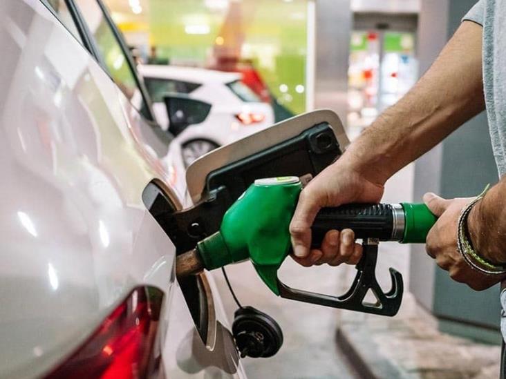 Cancún y Playa del Carmen venden la gasolina más cara de México