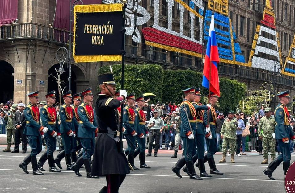 Participación del ejército ruso en el desfile militar, es criticada por embajada de Ucrania en México