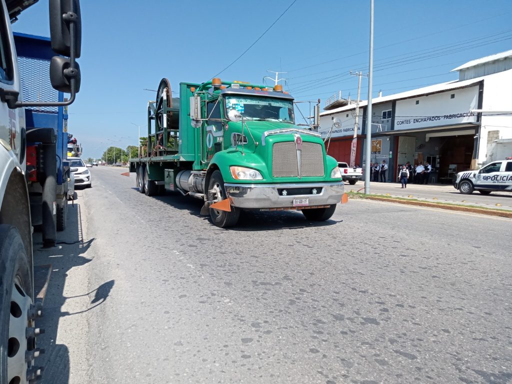 Infraccionan a transportistas que incumplen con sus documentaciones: En Ciudad del Carmen