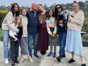 Ante el agravamiento de su salud del artista, la familia mantiene su apoyo.