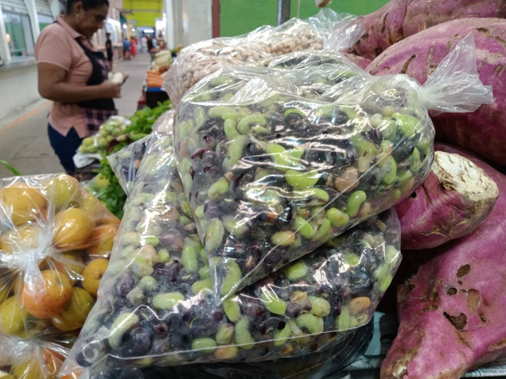Mazo de Xpelón hasta 50 pesos en el mercado de Ciudad del Carmen para elaborar tamales