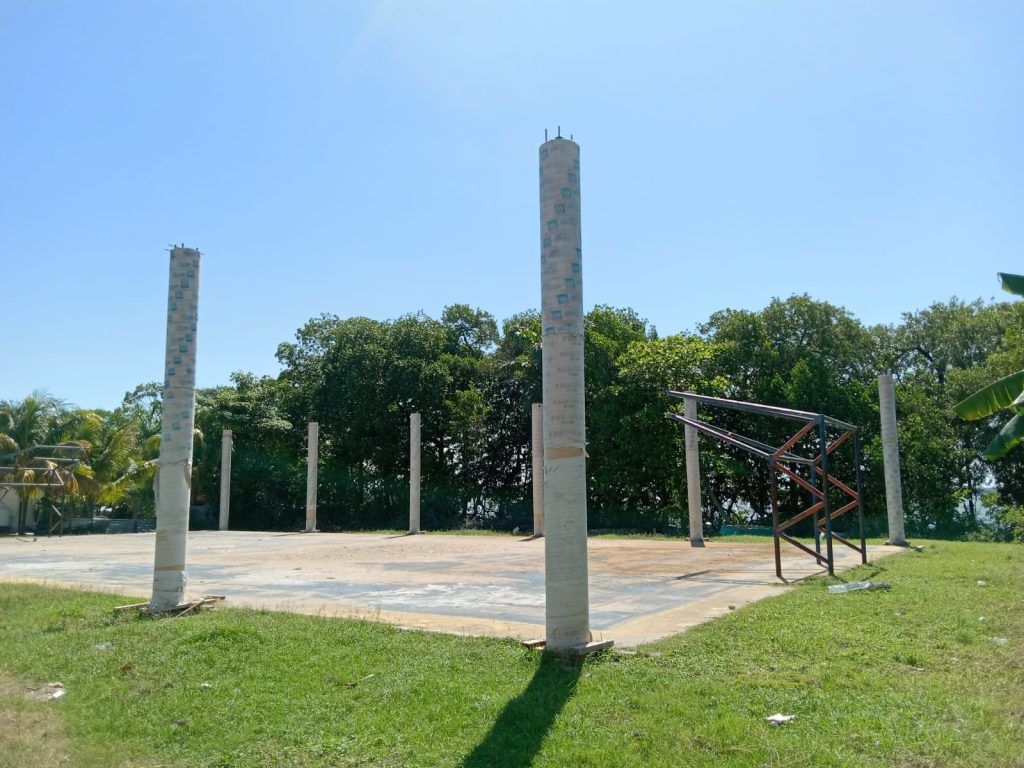 Obra inconclusa en Atasta Pueblo