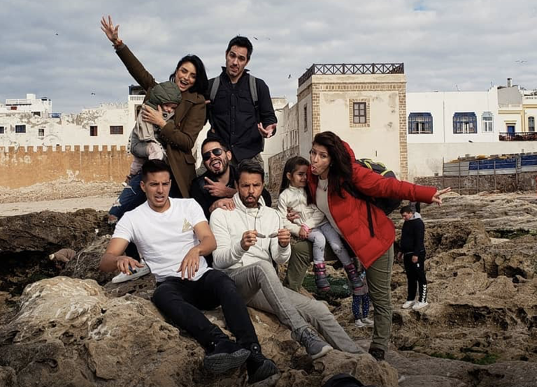 Aislinn Derbez y su familia anunciaron el regreso de su reality show de una manera divertida
