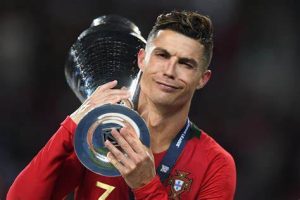 El delantero portugués Cristiano Ronaldo se retiraría definitivamente en el 2027.