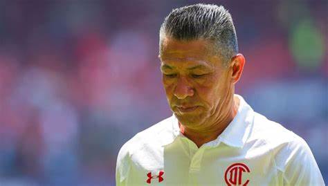 Ignacio Ambriz es despedido como entrenador del Toluca