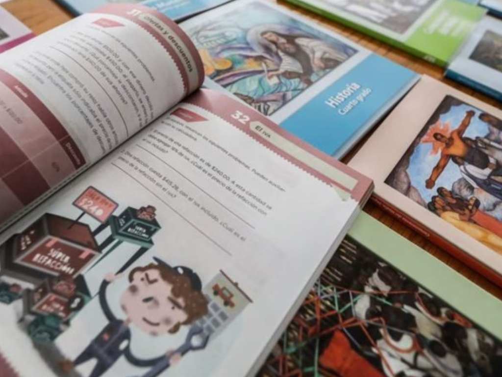 Adelanta AMLO padres de familia de Coahuila y Chihuahua presentarán inconformidad a la SCJN