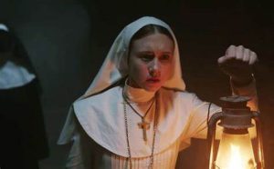 Esta saga de cine de terror sigue ampliando su galería de monstruos, fantasmas y sucesos paranormales con esta nueva película, que quiere repetir los éxitos de su predecesora.