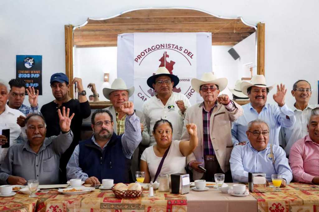 En Puebla crean frente para exigir candidaturas a Morena