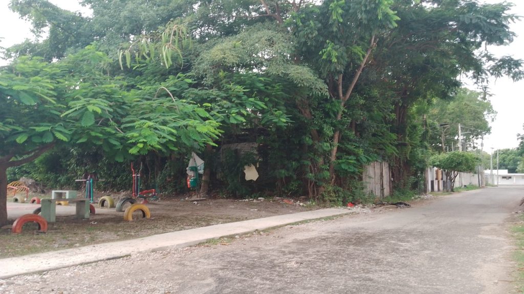Sin recuperarse las áreas verdes del Fraccionamiento Puesta del Sol: En Ciudad del Carmen