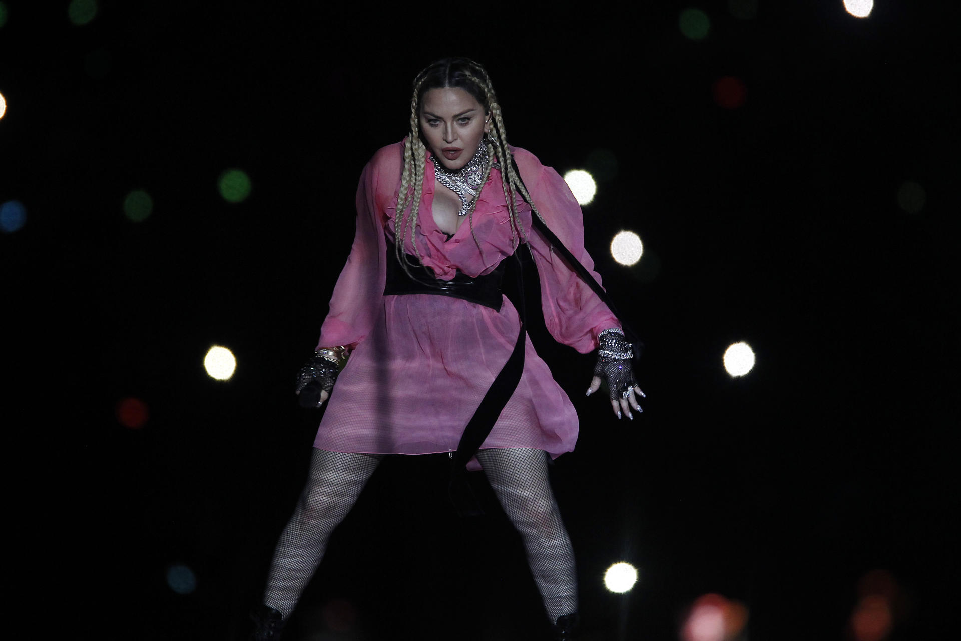 Madonna ha vuelto: la máxima figura de los escenarios honra su propio legado