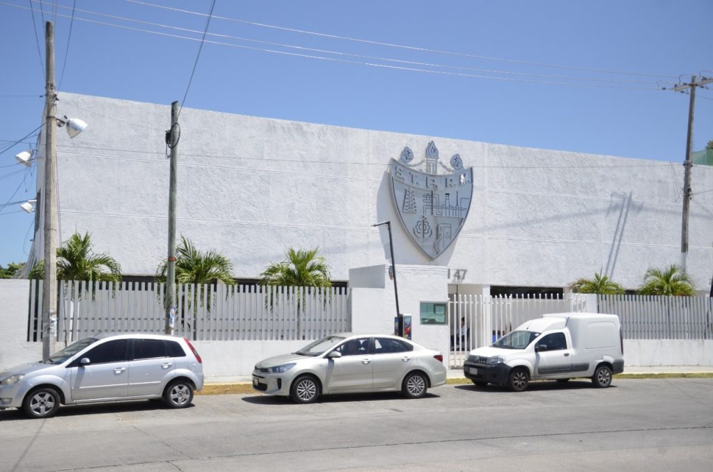 Trabajadores petroleros de Ciudad del Carmen desconocen si el STPRM pactó el incremento salarial