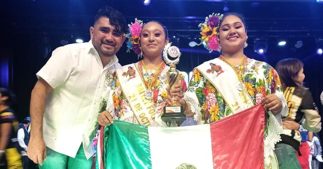 Grupo de Jaraneros de Yucatán ganan Oro en competencia en Colombia.