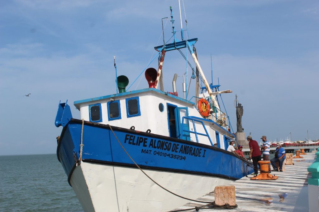 Preocupa a pescadores de altura de Ciudad del Carmen la falta de vigilancia en el mar
